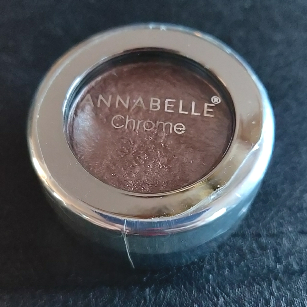 NWT - Anabelle Chrome Eyeshadow